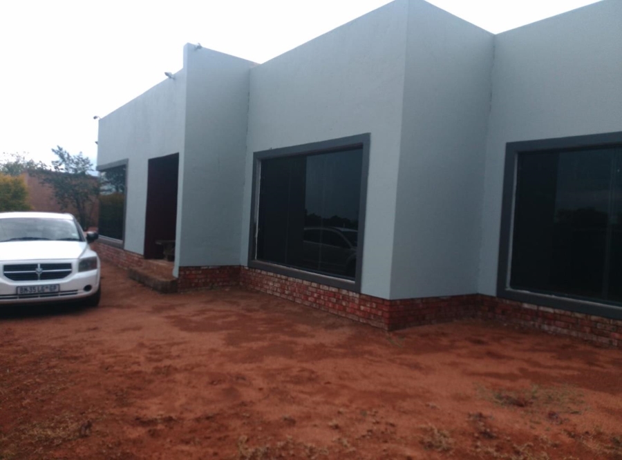 3 Bedroom Property for Sale in Bethanie North West